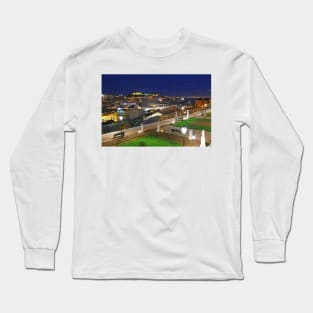 Miradouro de S.Pedro de Alcântara. Lisboa Long Sleeve T-Shirt